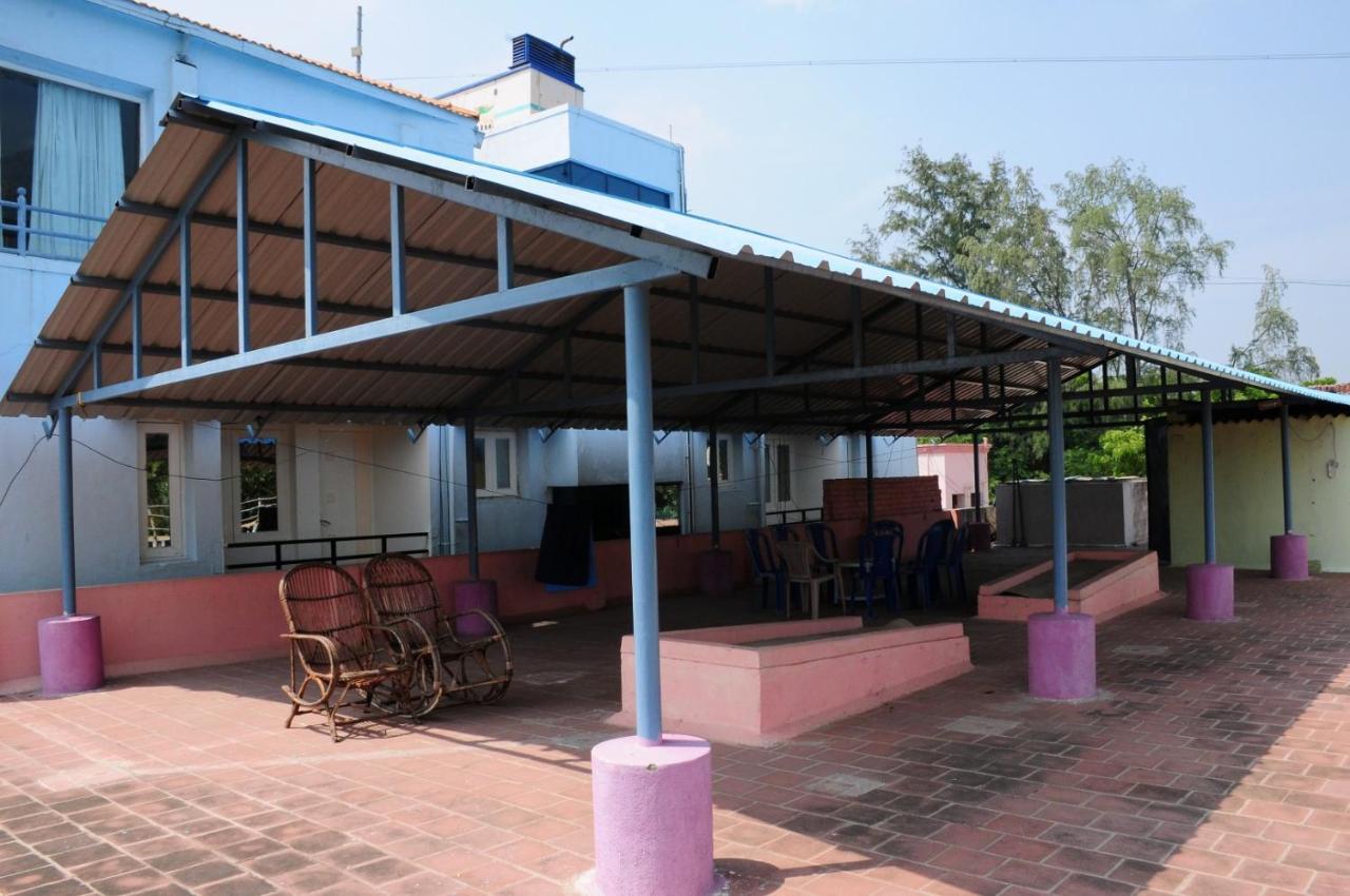 Arunachala Ramana Home Tiruvannāmalai Zewnętrze zdjęcie